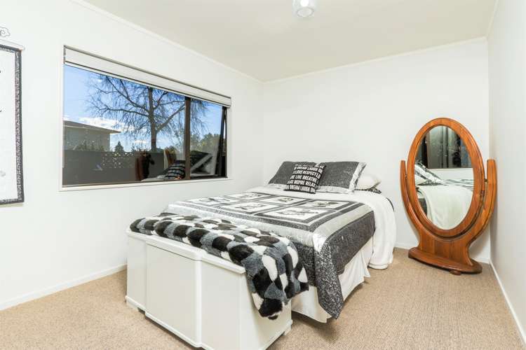 11d Lemari Avenue Stoke_13