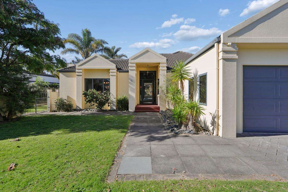 44 Santa Barbara Drive_1