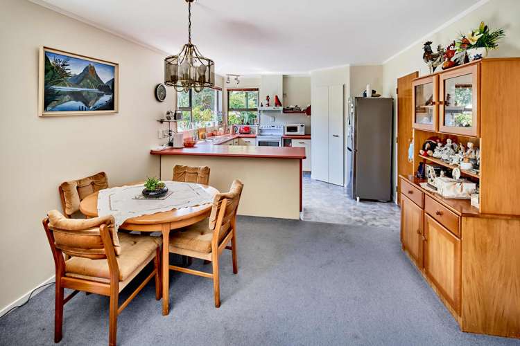 12 Acheron Road Paremata_6