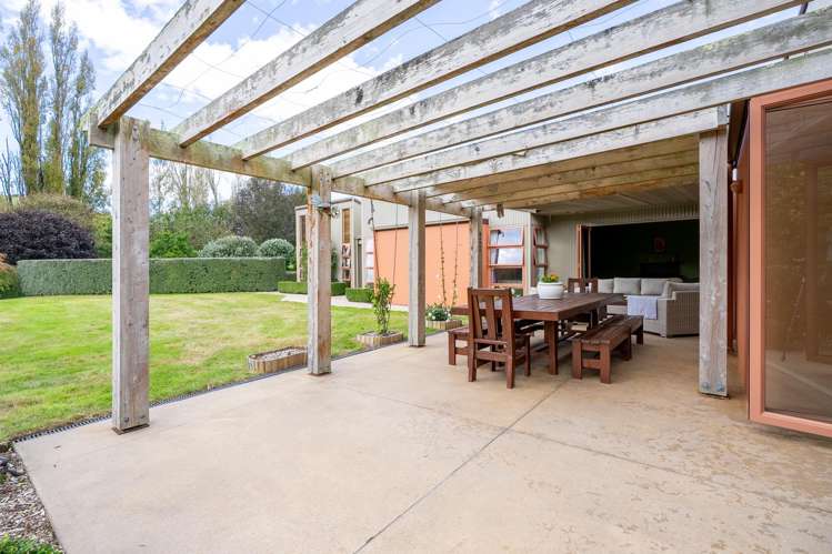 2306 Buckland Road_2