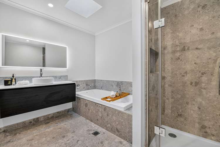 2/15 Kimbolton Street Rototuna_23