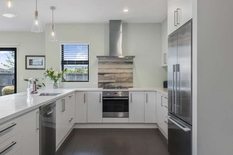 32 Aidanfield Drive Aidanfield_5