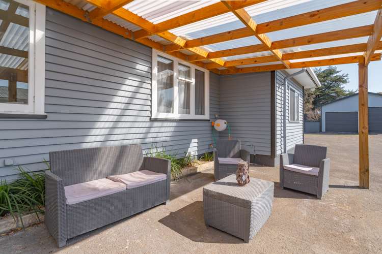 25 Surrey Street Solway_22