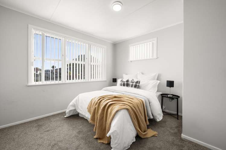 27 Lavinia Crescent Mangere East_11