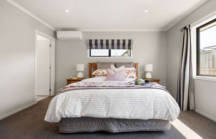 2 Teatree Close Huntington_16