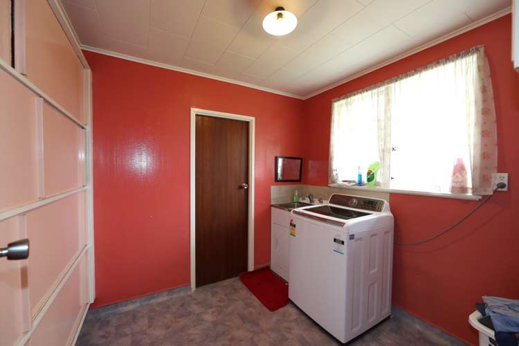 706 Ballantyne Place Frimley_10