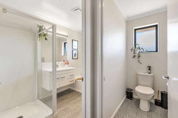 4 Ernest Place Brightwater_14