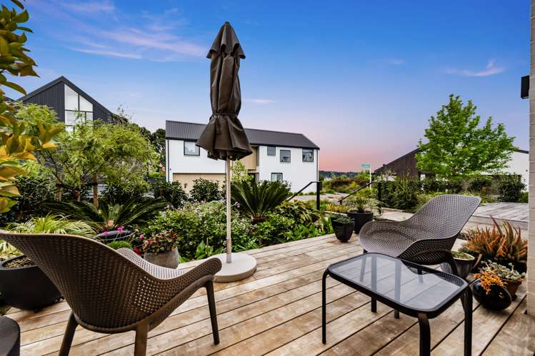 4 Jack Seabrook Road Hobsonville_6