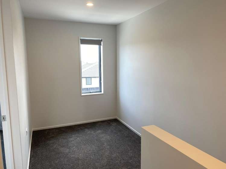 1/30 Lady Isaac Drive Rolleston_11