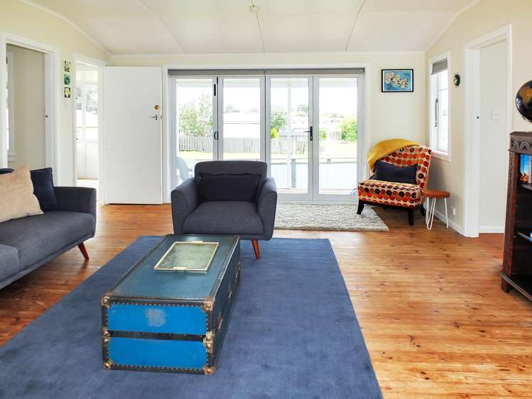 11 Fabrin Street Foxton Beach_5