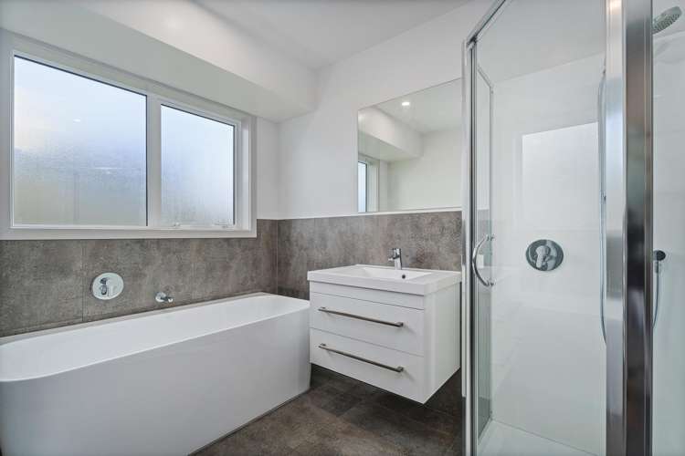 37 Longreach Drive Cooks Beach_12