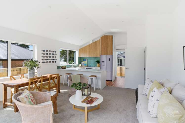 69a and 69b Smith Street Woolston_3