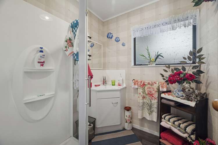 19B Deborah Place Mangakakahi_11