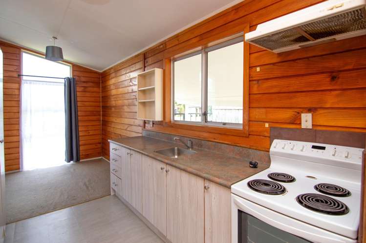 9 Pinedale Parade Milson_6