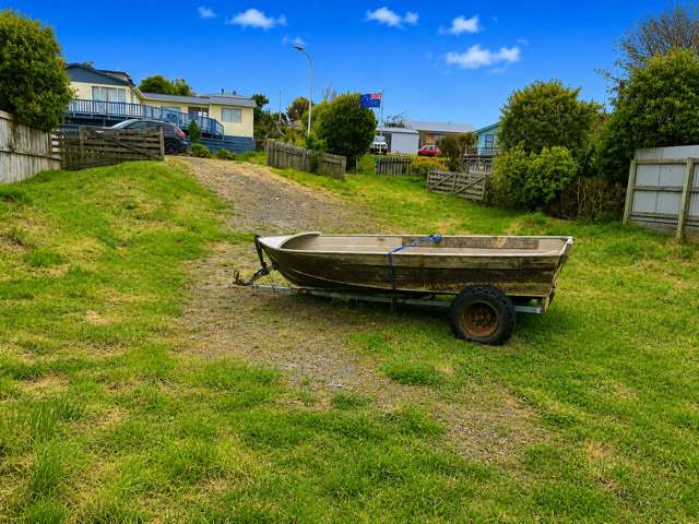 12 Hill Street Kaka Point_3