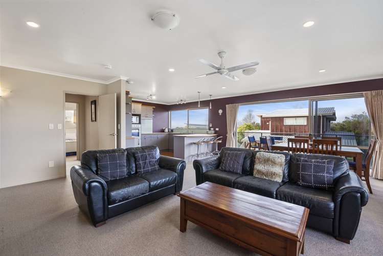 14 Tawiri Place Kuratau_16