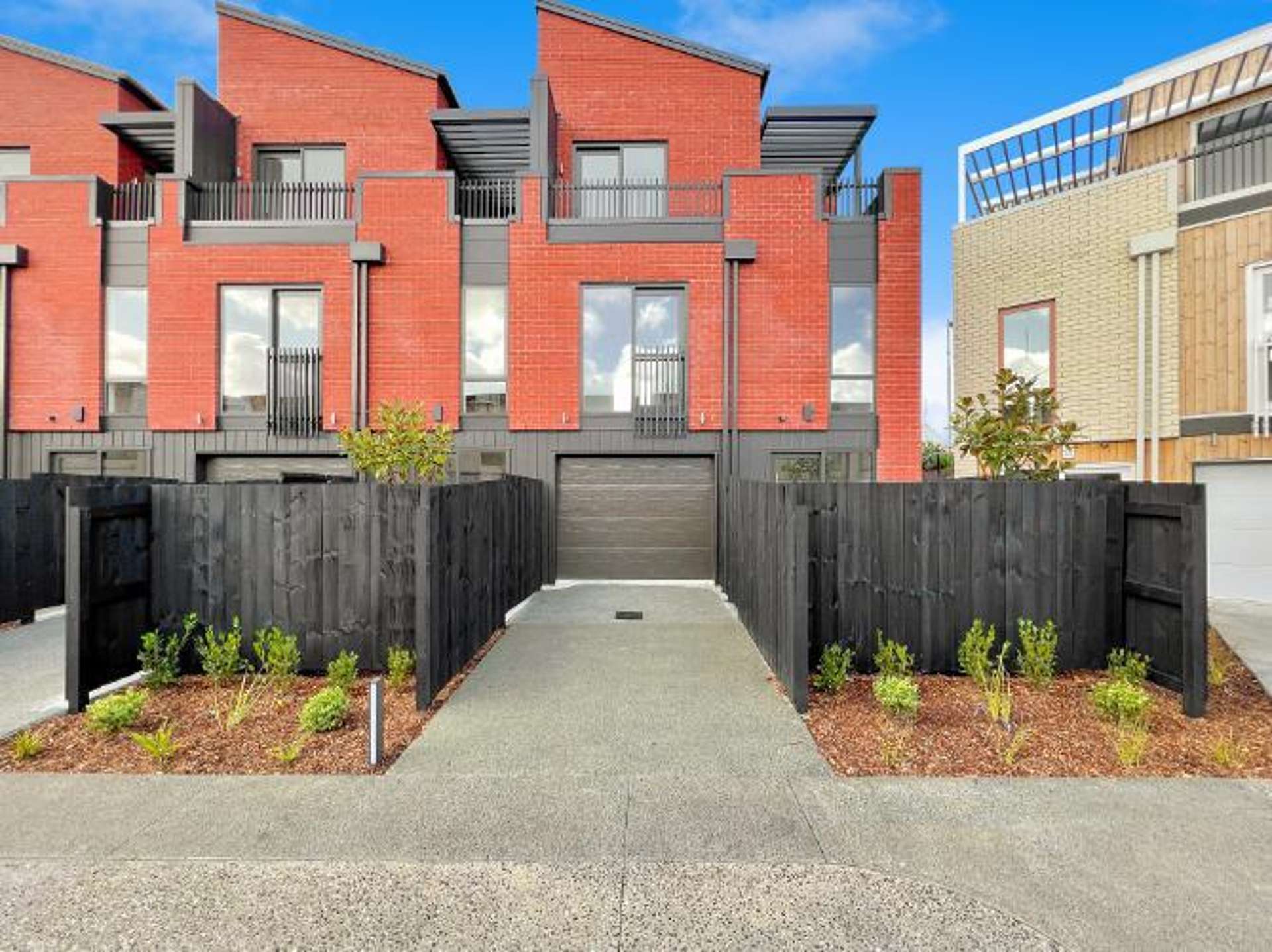 1/2 Marlborough Crescent Hobsonville_0