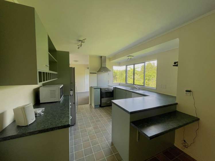 1/15 Jay Court Botany Downs_6