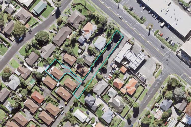 4/4074 Great North Road Glen Eden_14