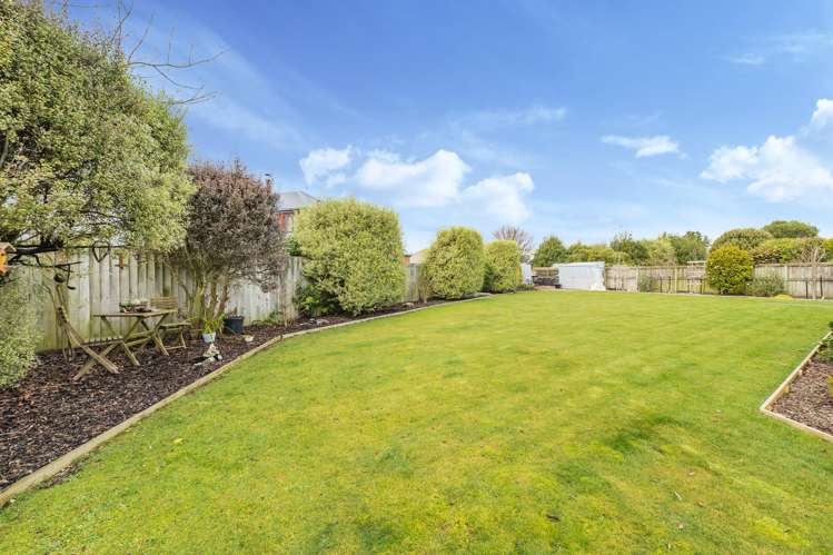 6 Oldham Place Darfield_26