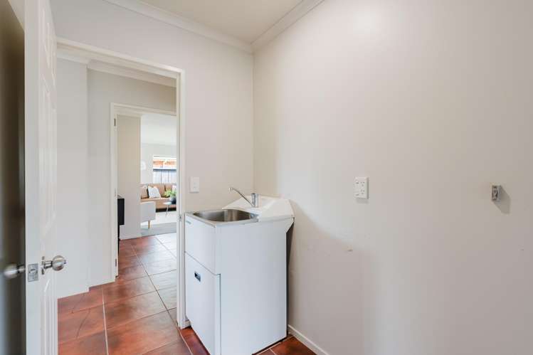 17 Burgundy Court Rototuna_22