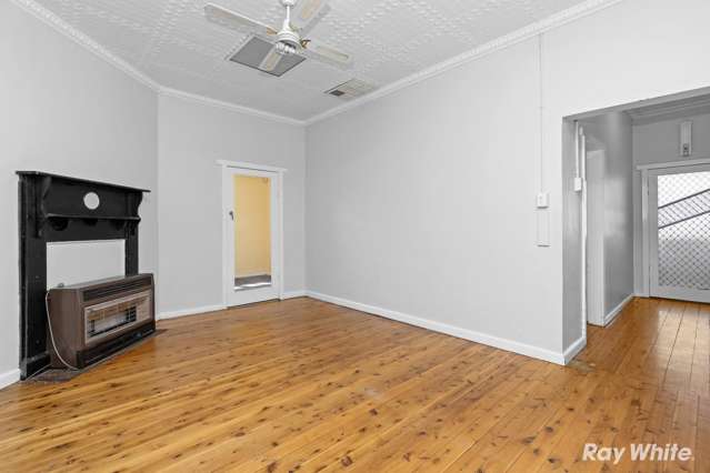 11 Prince Street Junee_3