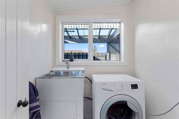 74 Grafton Street Waltham_11