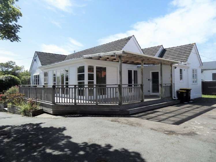 11 Homewood Avenue Karori_0