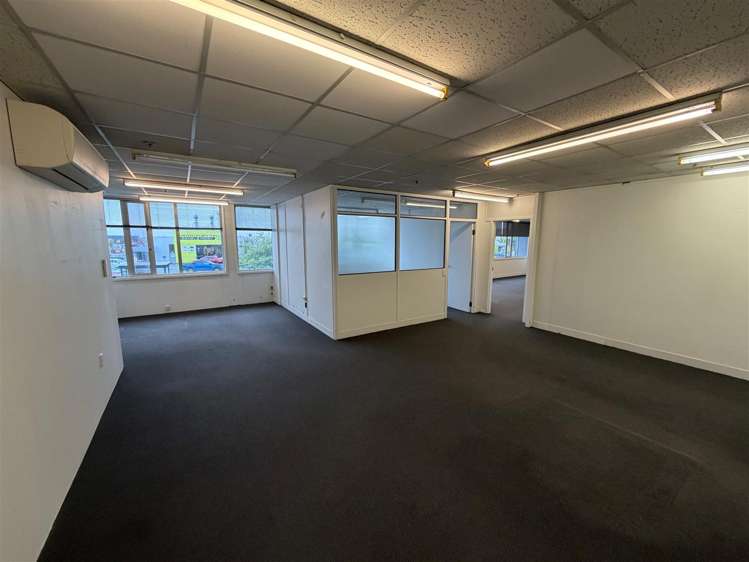 569 Wairakei Road Burnside_2