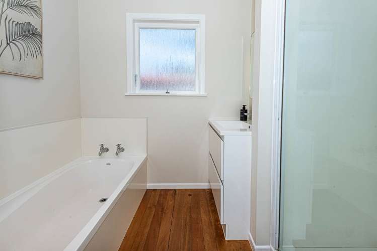 8 Crawford Crescent Kamo_7