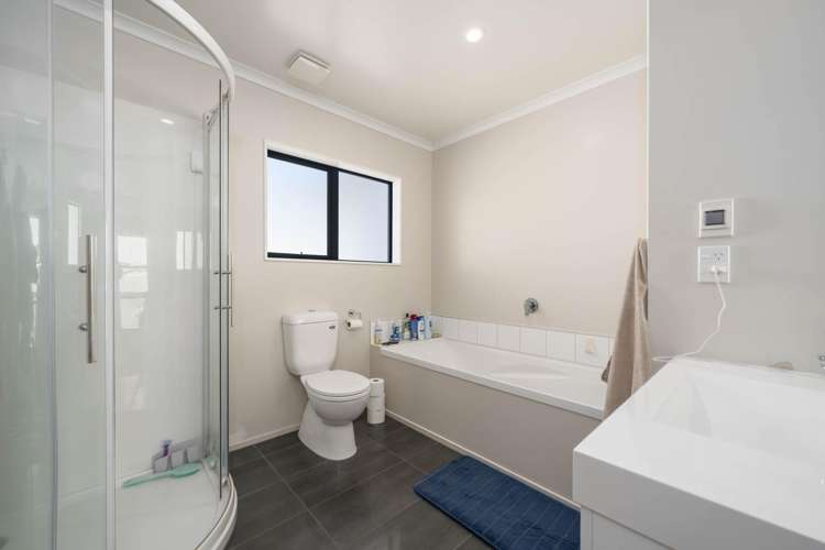 37 Melksham Drive Churton Park_15
