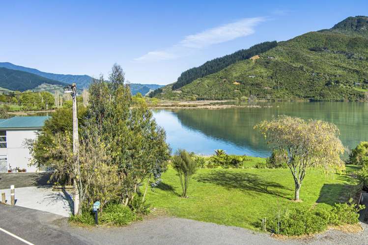 1735 Queen Charlotte Drive Marlborough Sounds_20