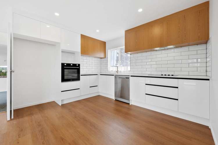 3&3A Mildmay Road Henderson_9