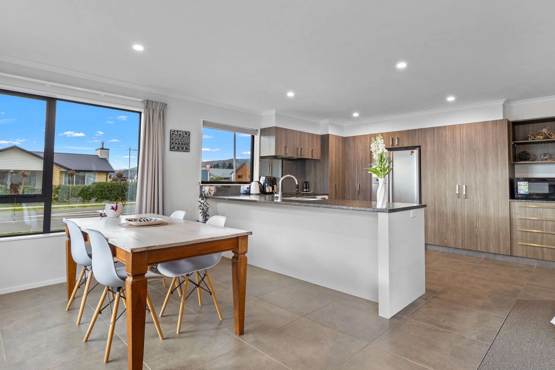 28 Catalina Crescent Burleigh_0