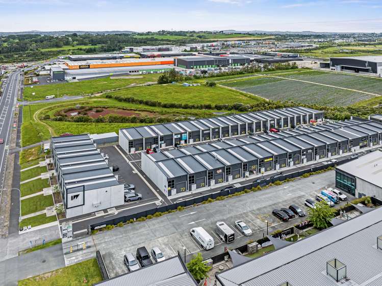 10/11 Northside Drive Westgate_13