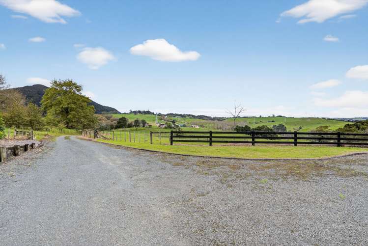 109 Mountain Road Maungaturoto_20