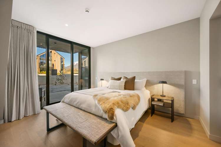 13/2 McKinlay Lane Jacks Point_13