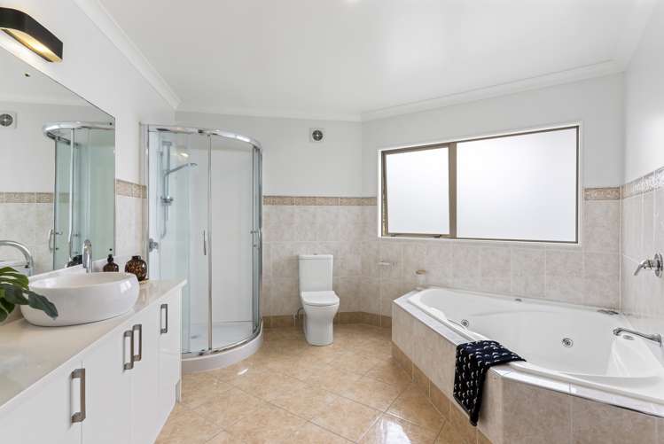 24 George Deane Place Greenhithe_16