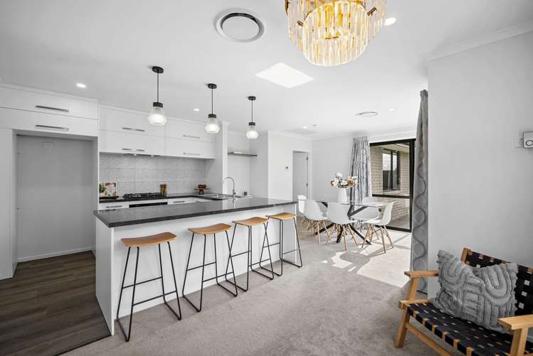 33 Whitburn Avenue_2