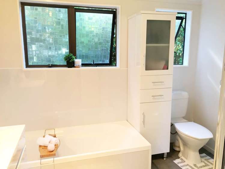 65 Saint Annes Crescent Wattle Downs_18