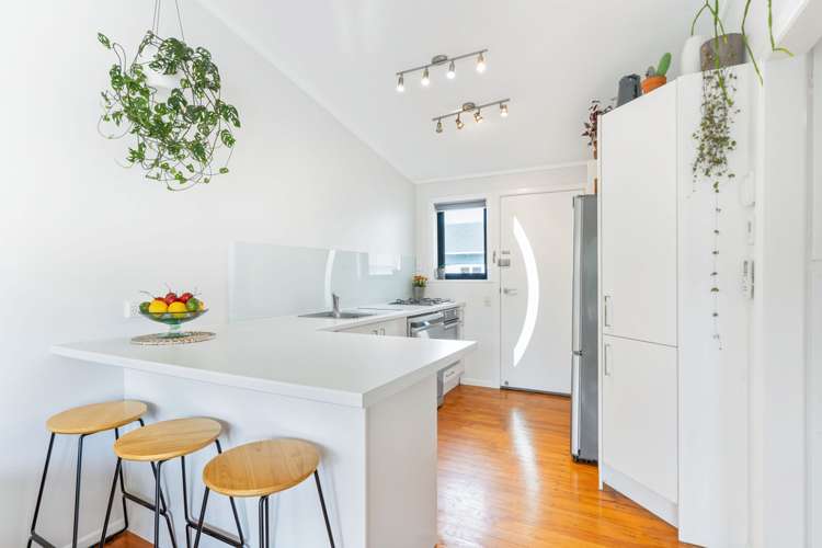 2/100 Victoria Street Onehunga_5