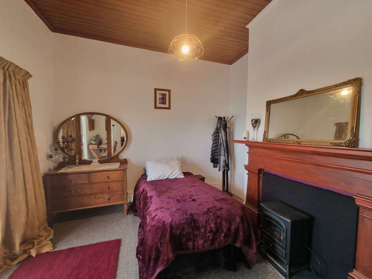 25 Castle Street Riverton_11