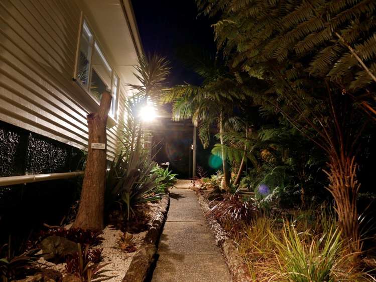 1 Boundary Road Tikipunga_6