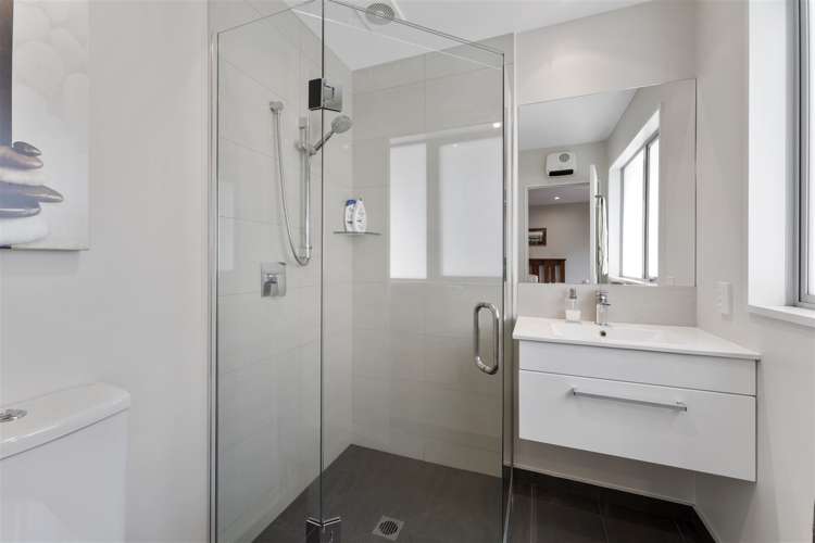 6 Hadlow Place Burnside_8