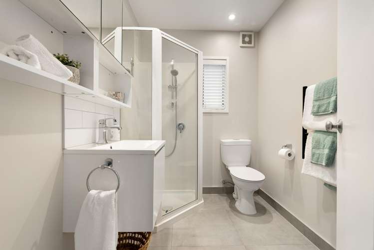 78/2 Armoy Drive East Tamaki_5