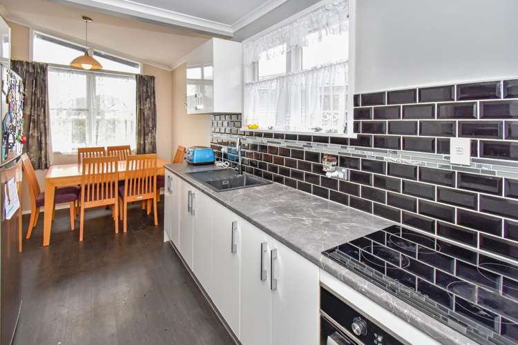 161 Clevedon Road Papakura_8