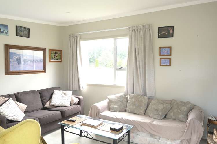 804 Tukairangi Road Kinloch_7