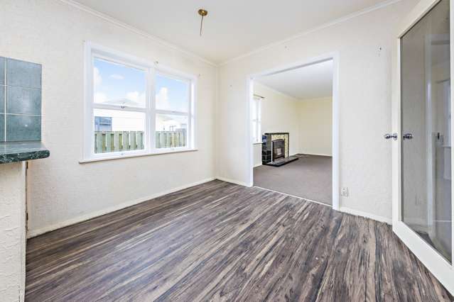 47 Sutton Crescent Papakura_4