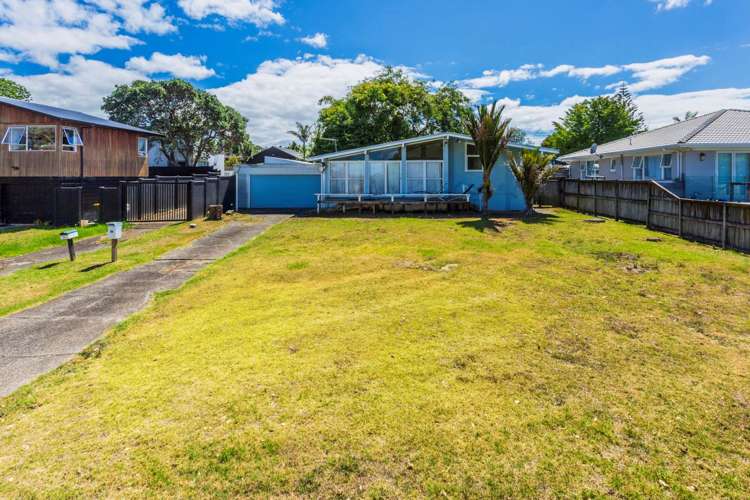 54 Ambury Road Mangere Bridge_18