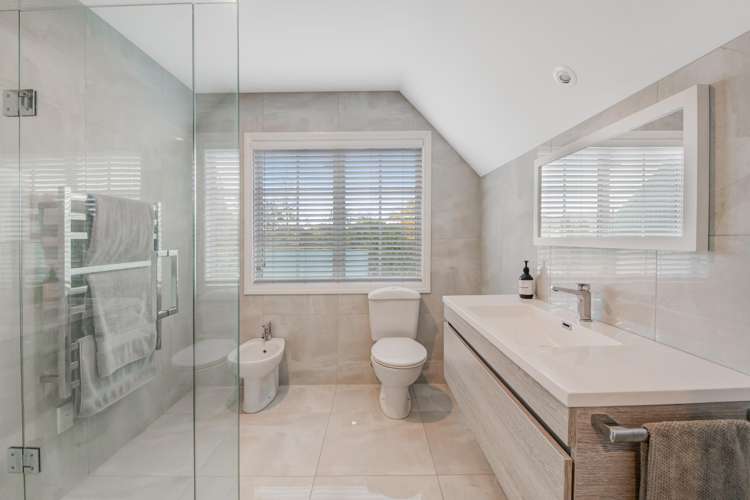 636 Kahikatea Flat Road Waitoki_45